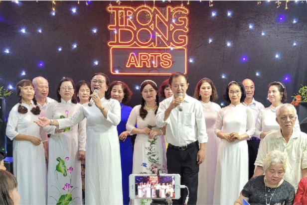 Học thanh nhạc Online thay vì học trực tiếp , tại sao